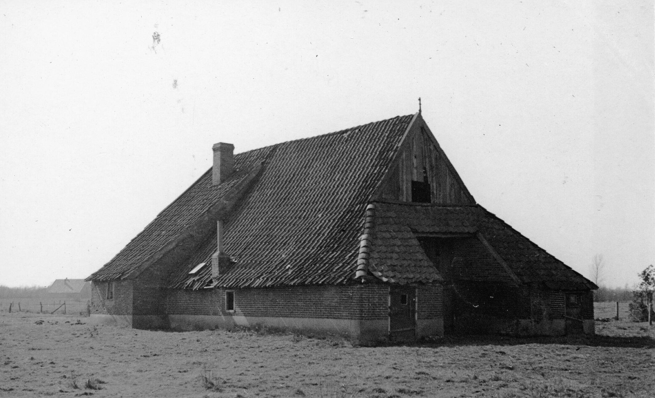Boerderij 'Beerntjesboer', Rietmolen, 1938 (zwart-wit negatief)