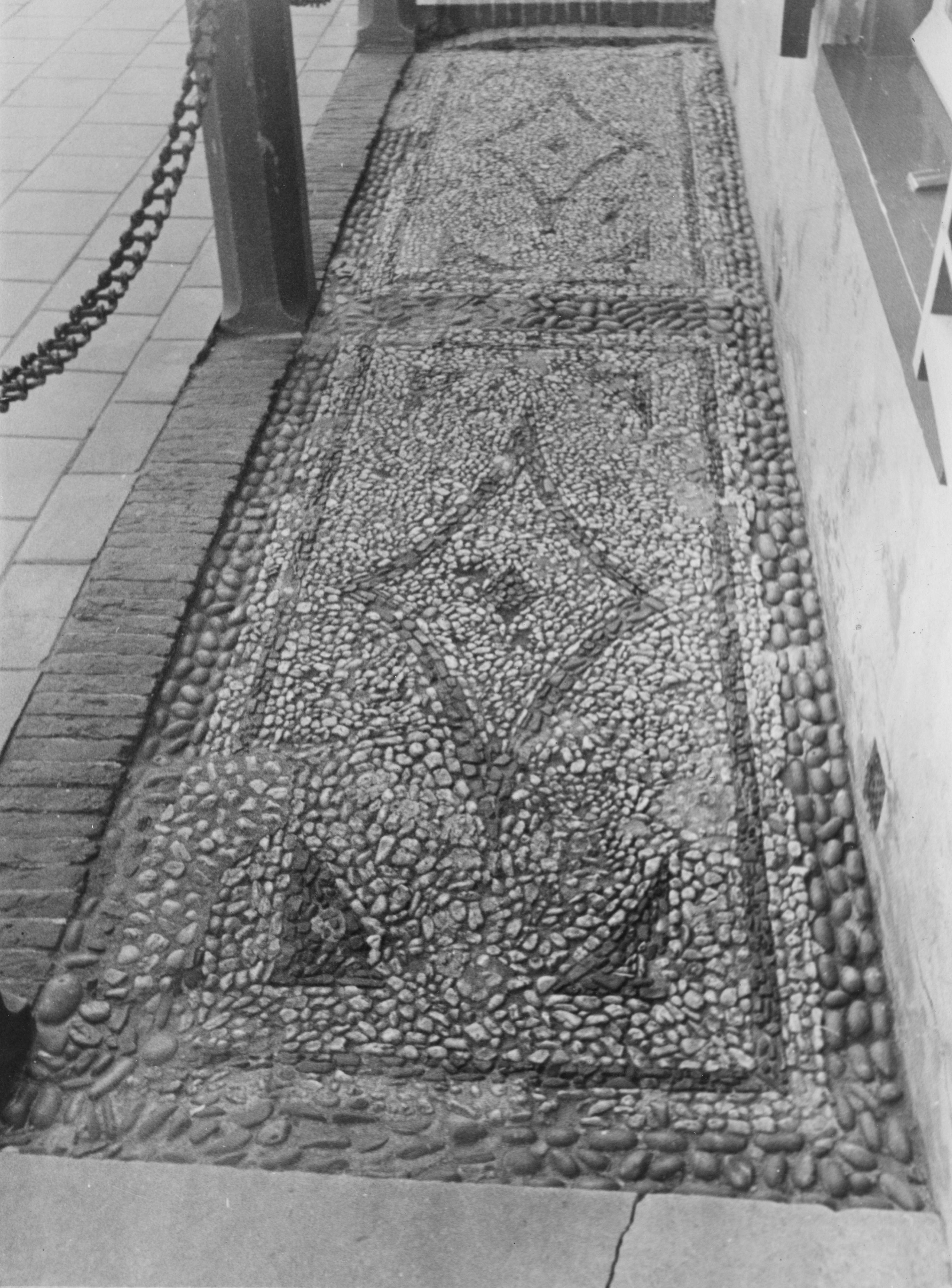 Keitjesstoep, Workum, 1943 (zwart-wit negatief)