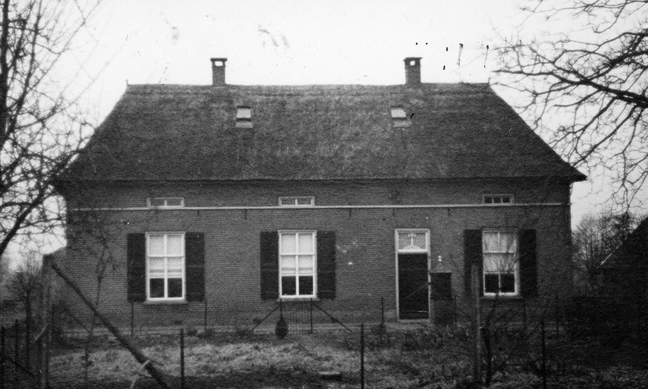 T-boerderij, Almen, 1938 (zwart-wit negatief)