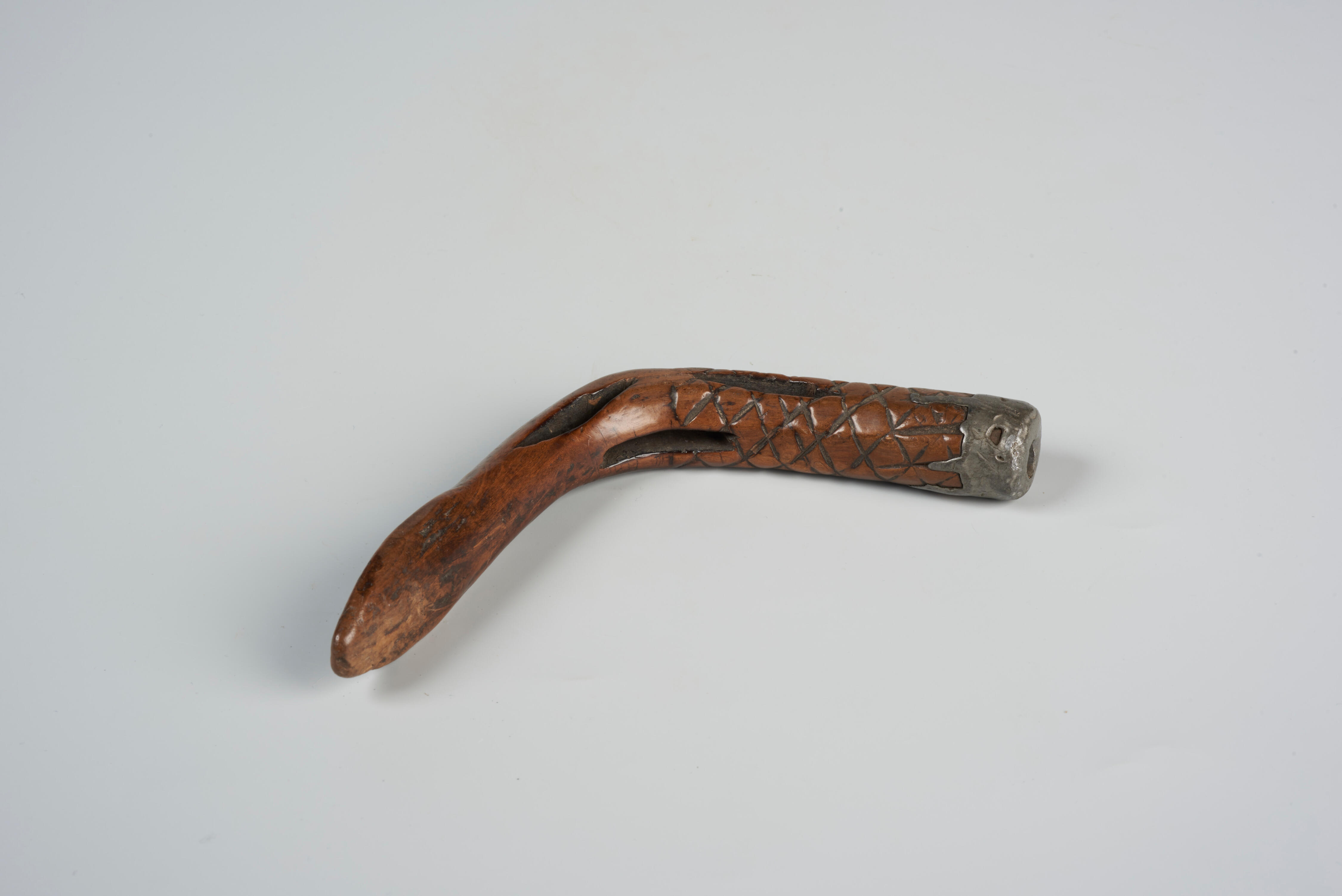 Essenhouten breischede voor een man, circa 1850