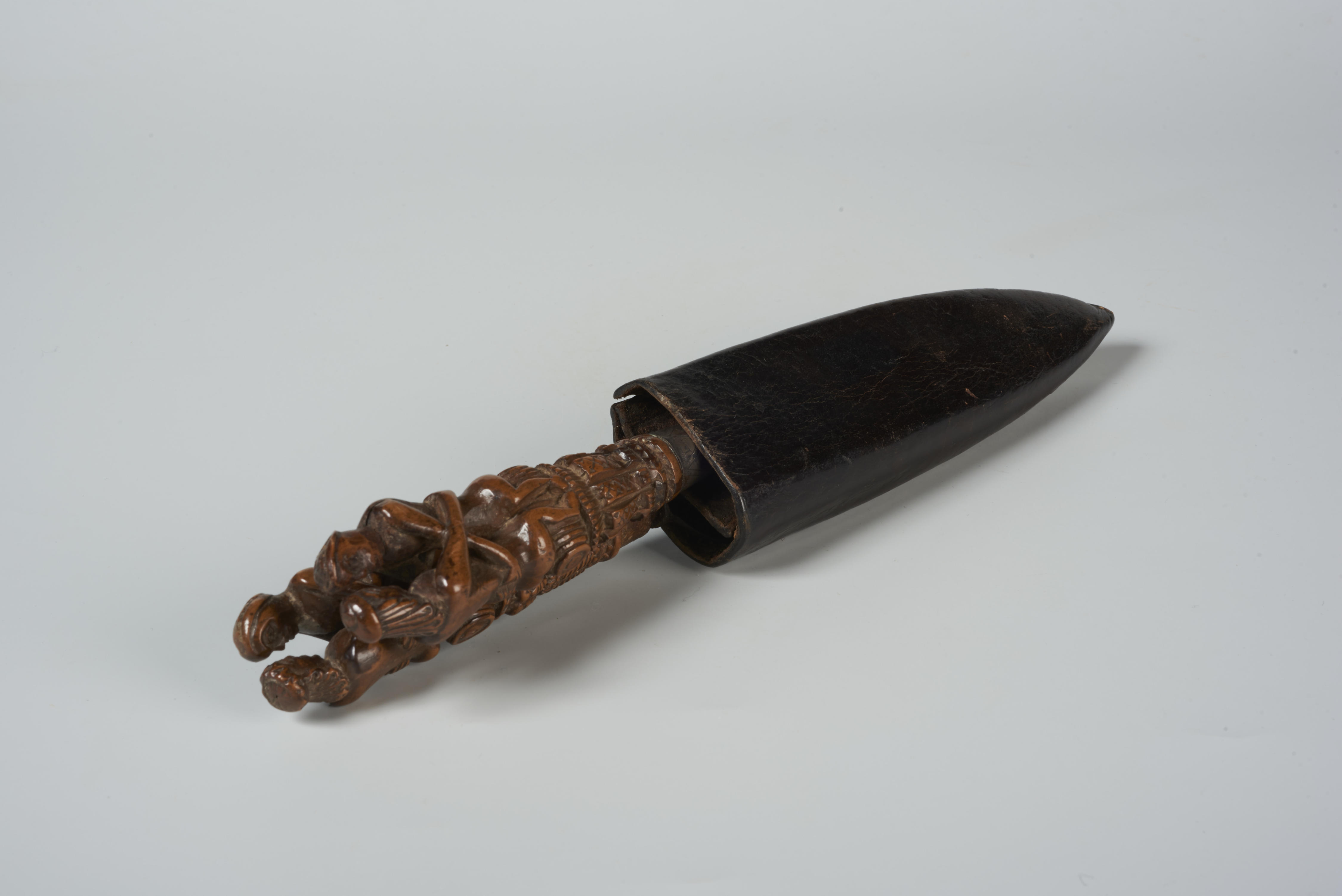 Twee messen en schede, Amsterdam