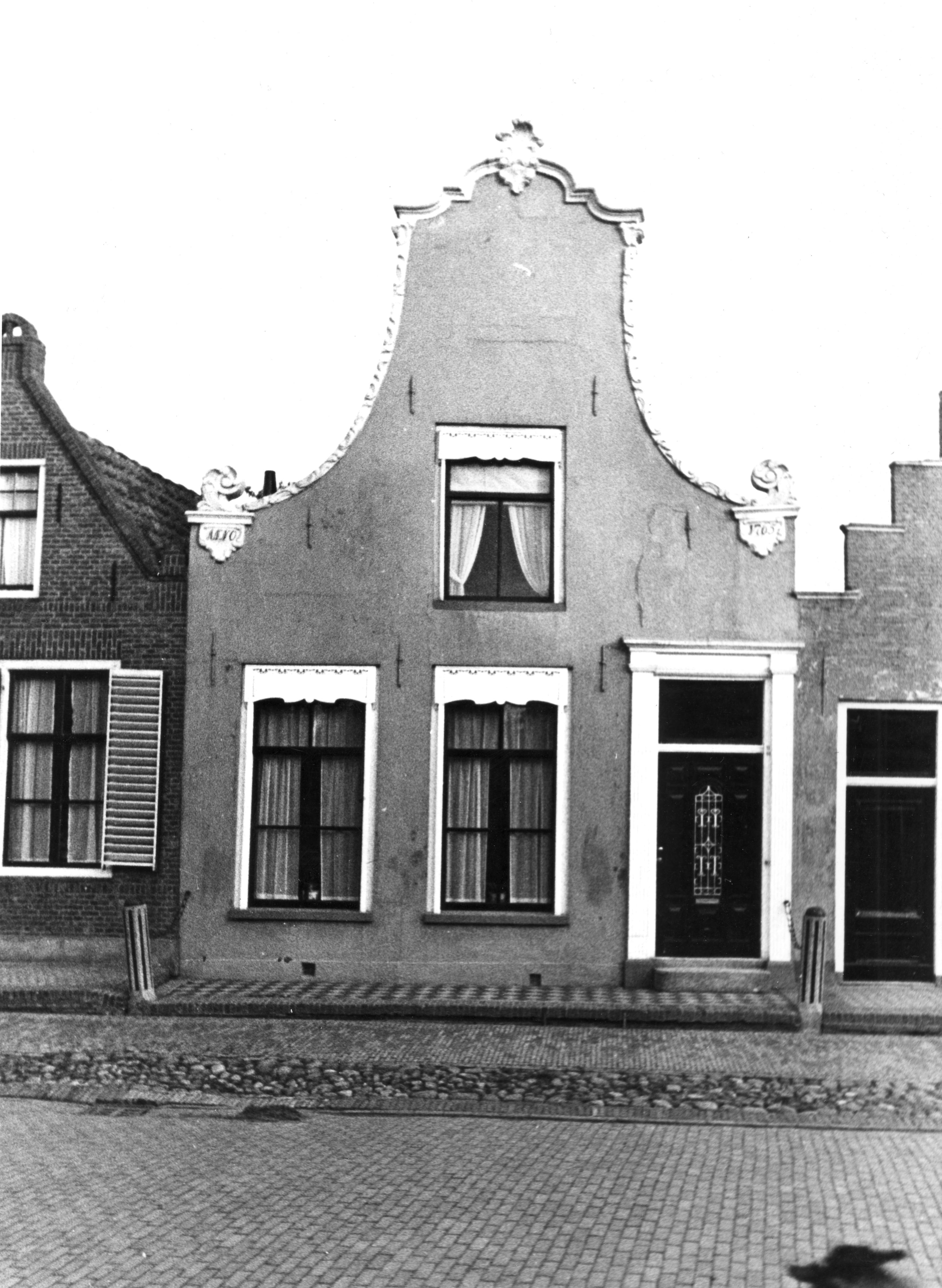 Middenstandswoning, Workum, 1943 (zwart-wit negatief)