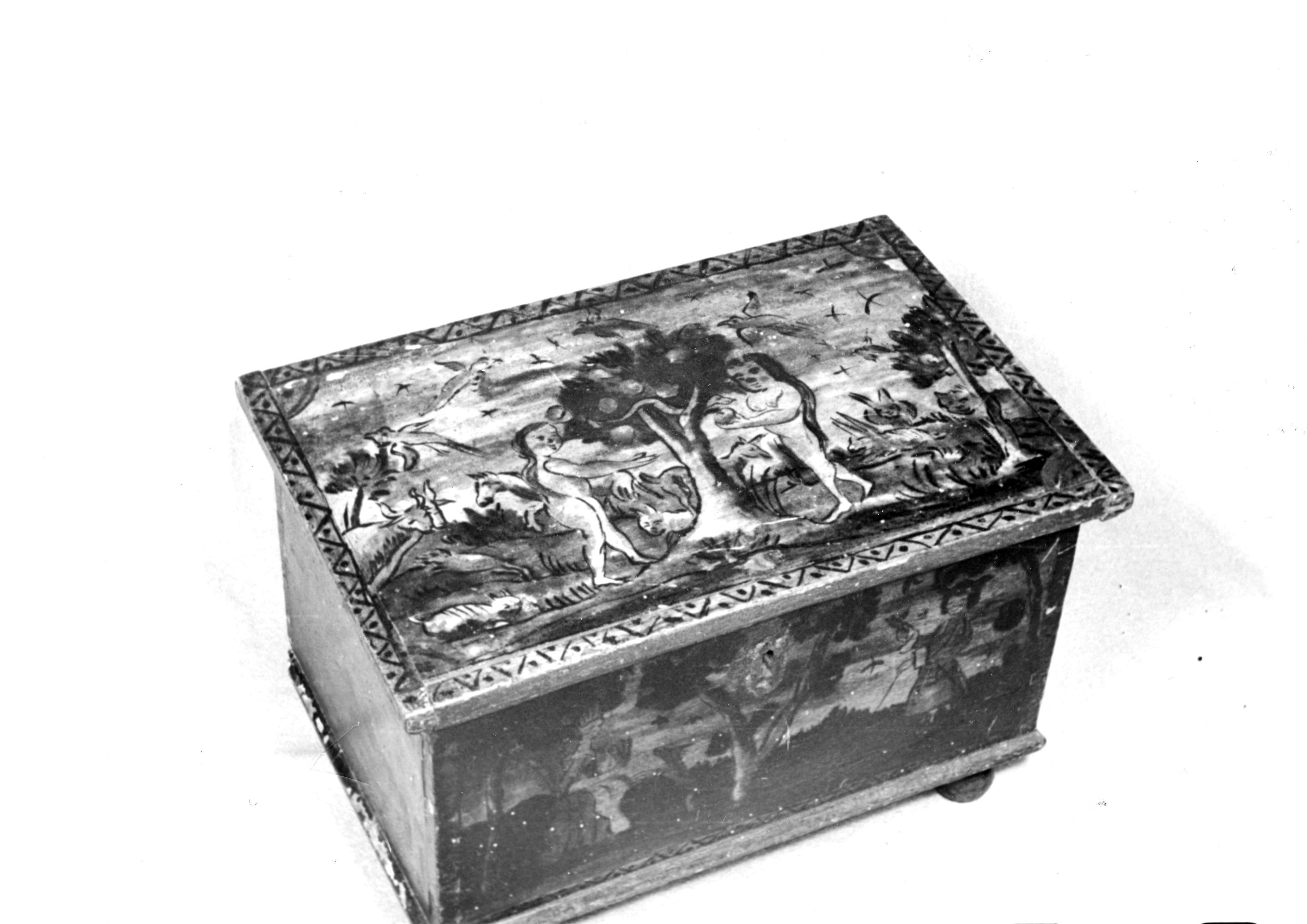 Beschilderd kistje, Marken, 1943 (zwart-wit foto)